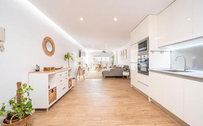 Cuina de Pis en venda en  Palma de Mallorca amb Aire condicionat, Terrassa i Balcó