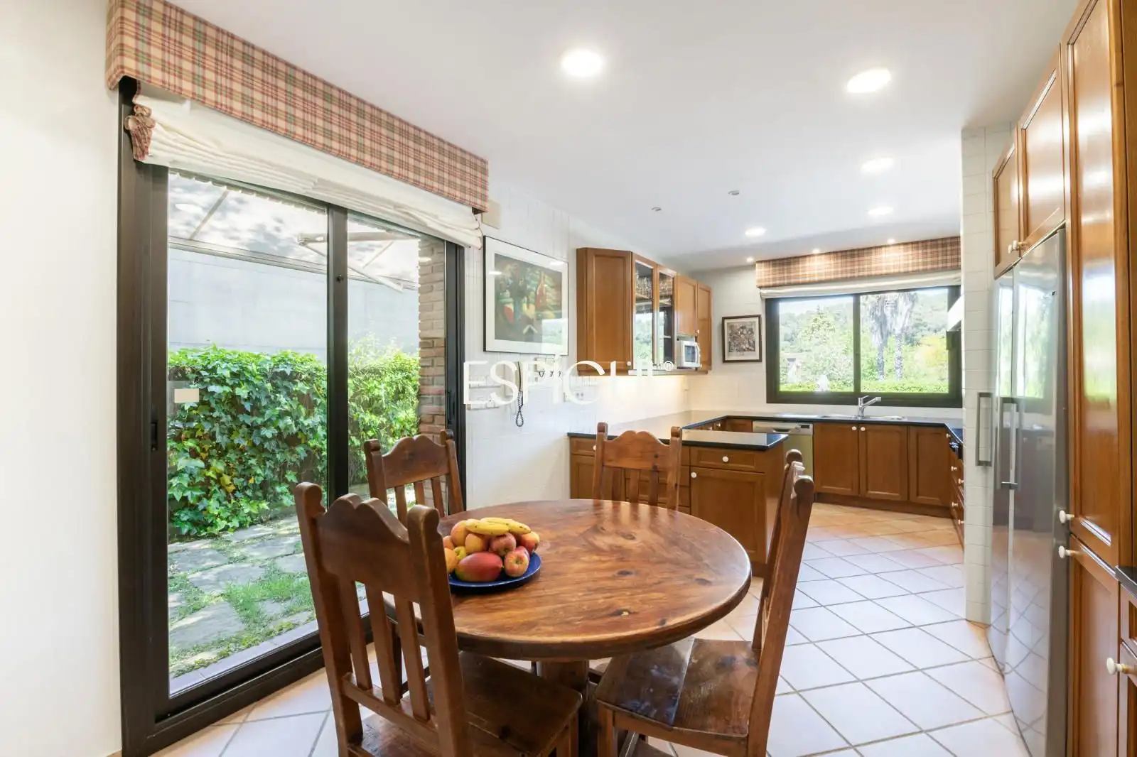 Kitchen of Houses for sale in Sant Cugat del Vallès  with Air Conditioner, Heating and Storage room