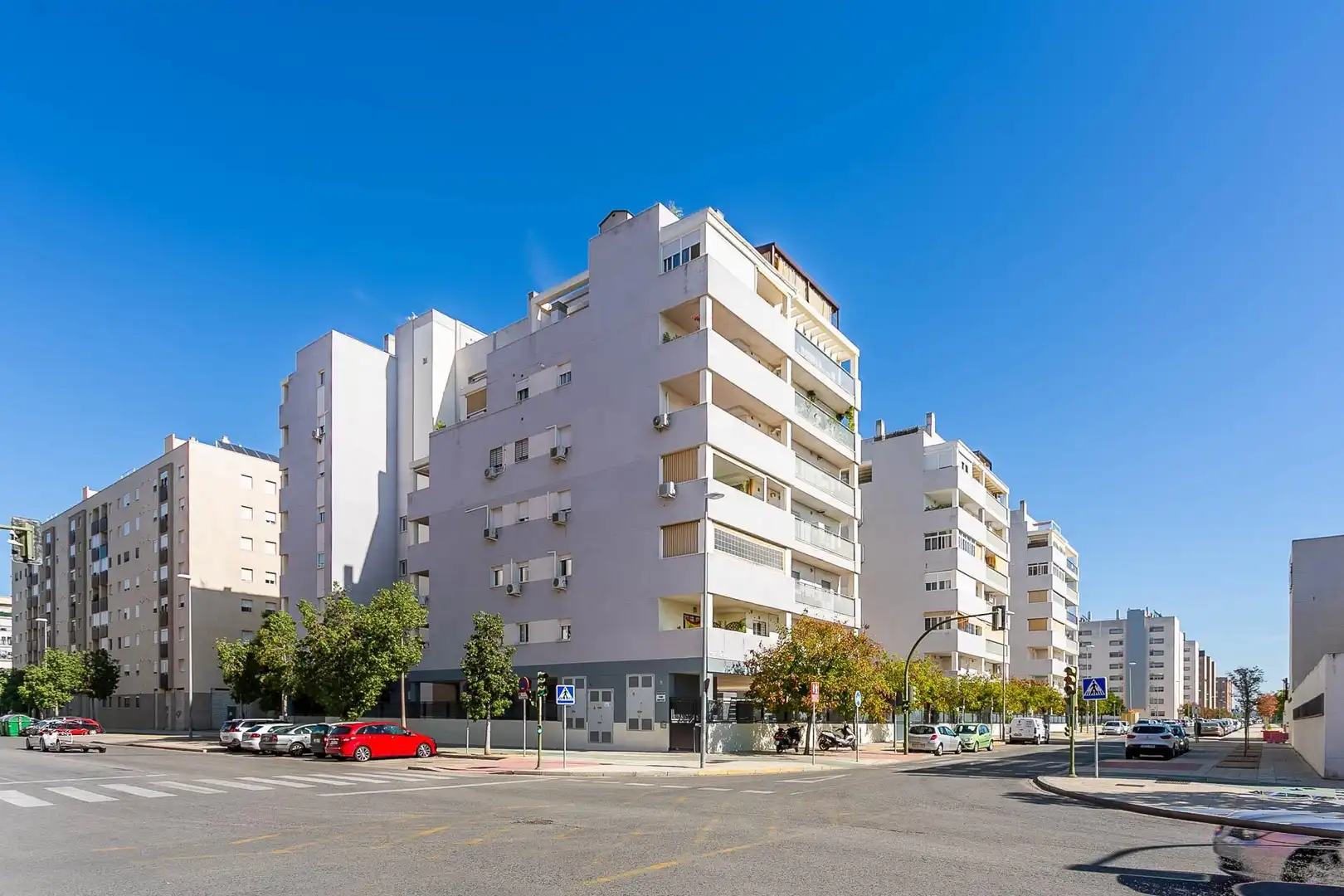 Exterior view of Attic for sale in  Sevilla Capital  with Air Conditioner and Terrace