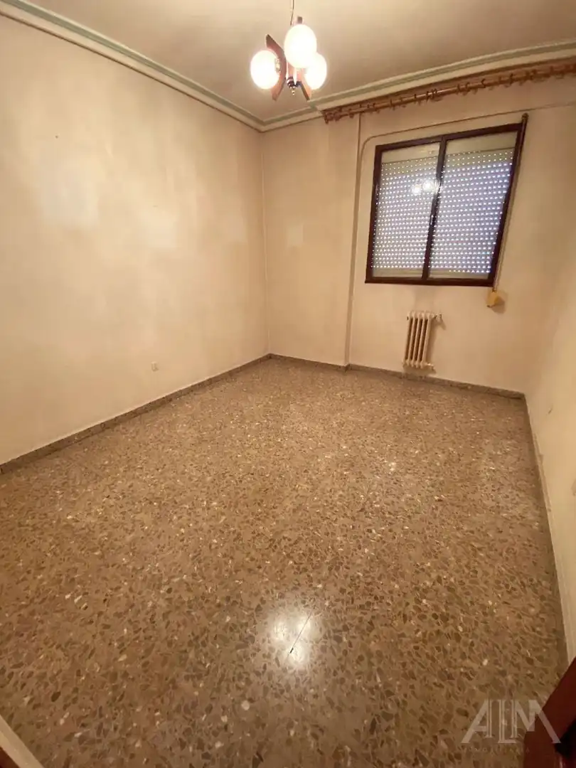 Flat for sale in Manzanares  with Heating, Terrace and Storage room