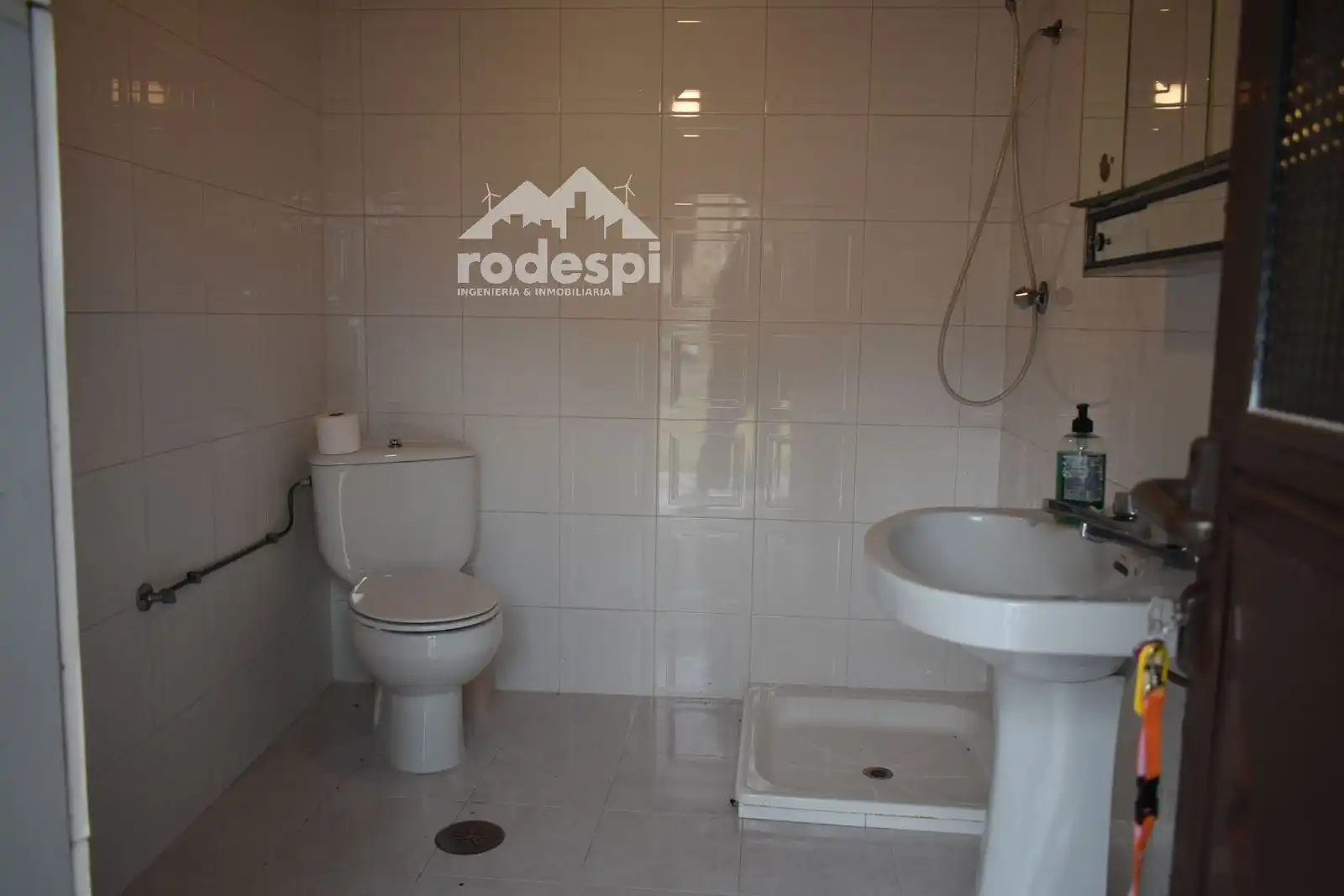 Bathroom of Houses for sale in Crecente  with Heating, Terrace and Storage room