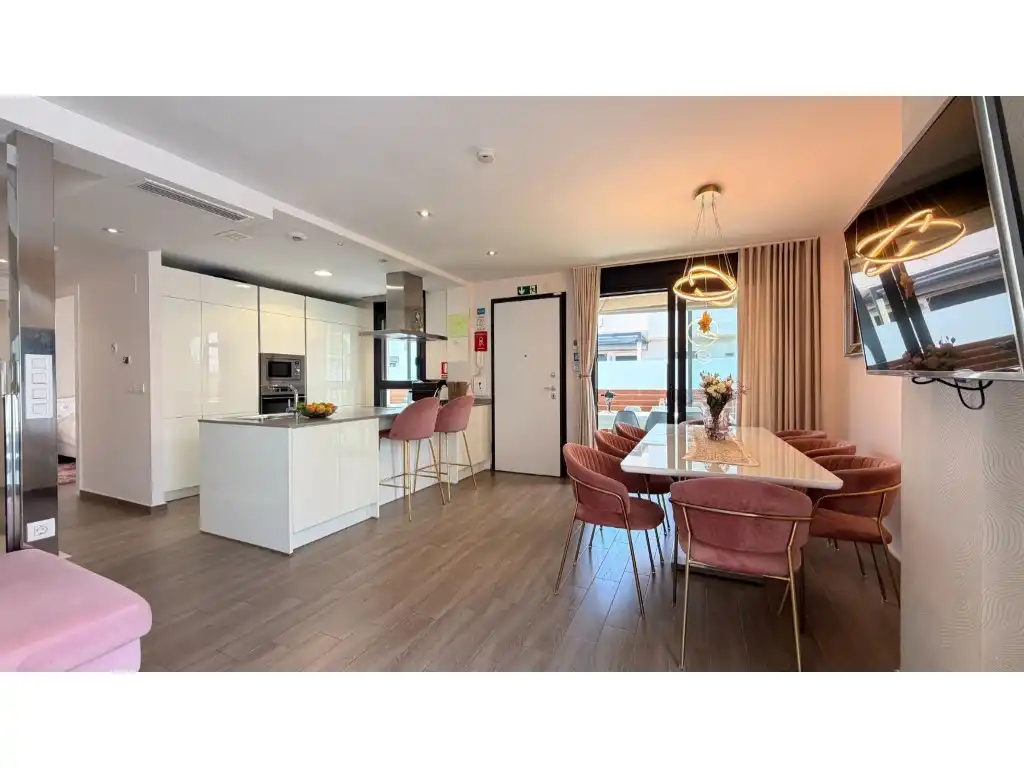 House with pool for sale in Calle Maite Pagazaurtundua Ruiz, imagen 15