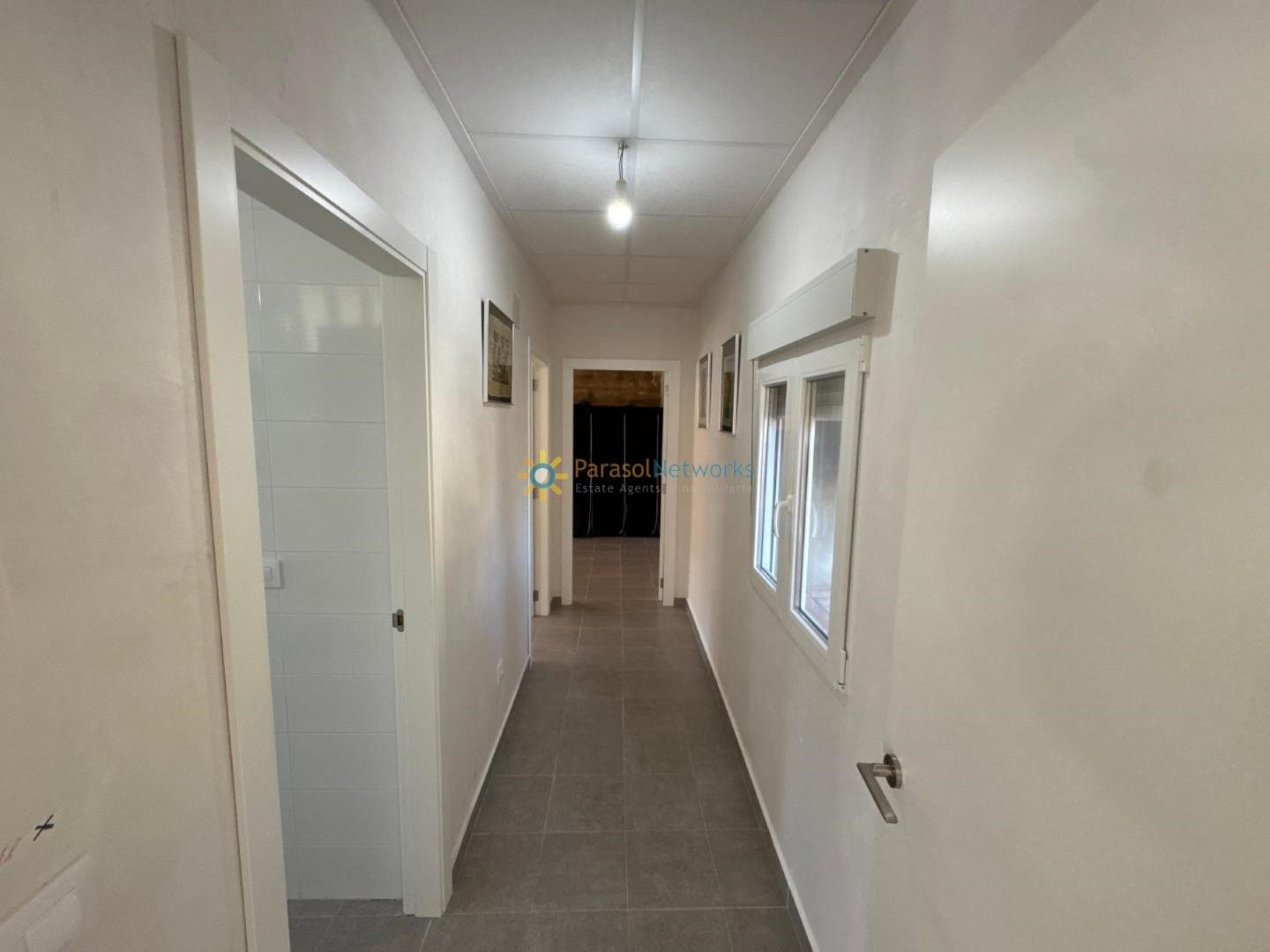 Country house for sale in Salem  with Private garden, Terrace and Swimming Pool