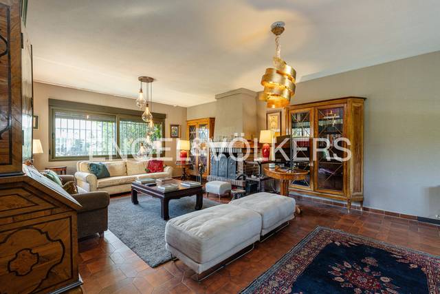Casa adosada en Venta en Centro - Manguilla