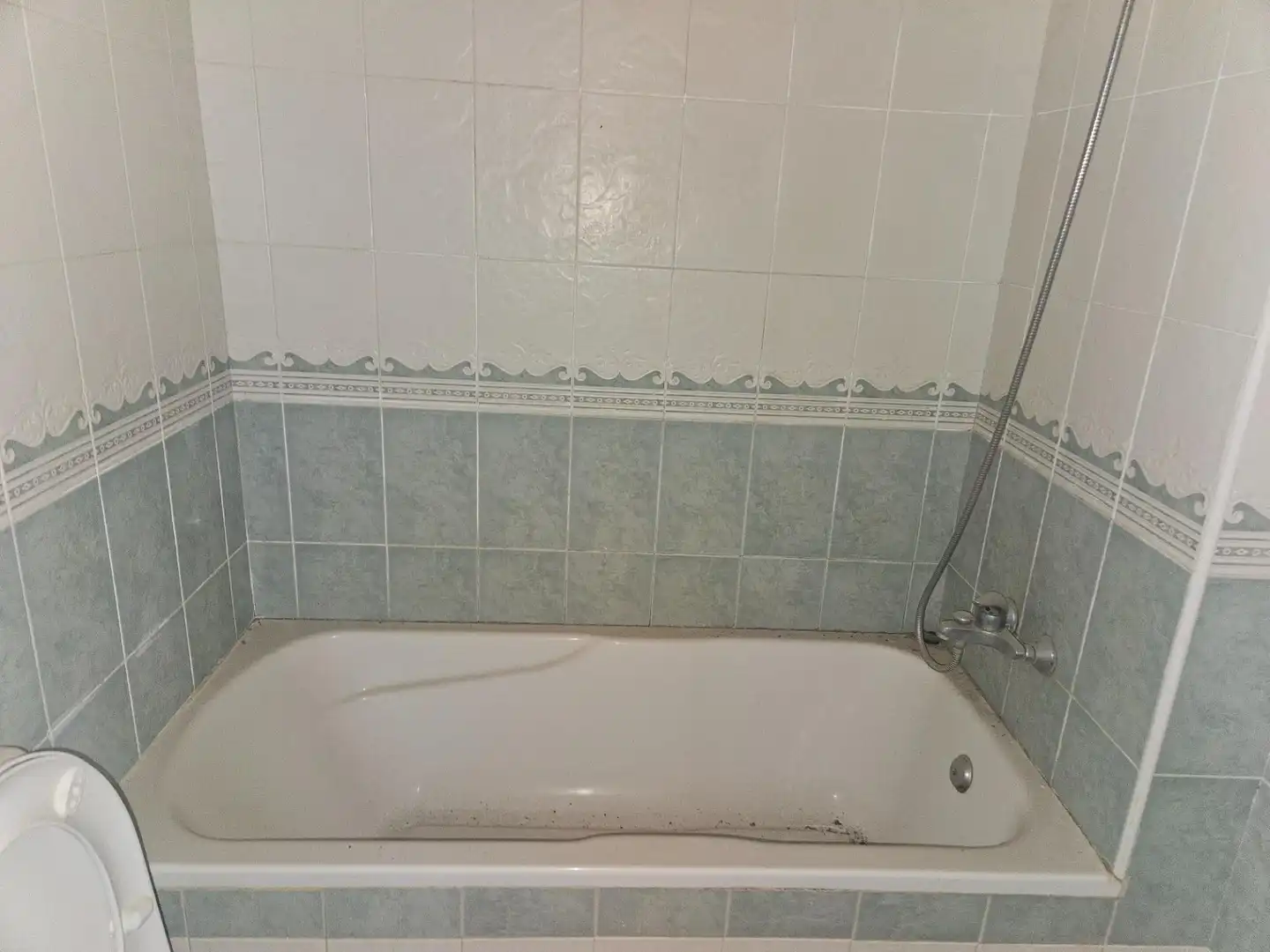 Baño de Piso en venta en Roquetas de Mar con Terraza