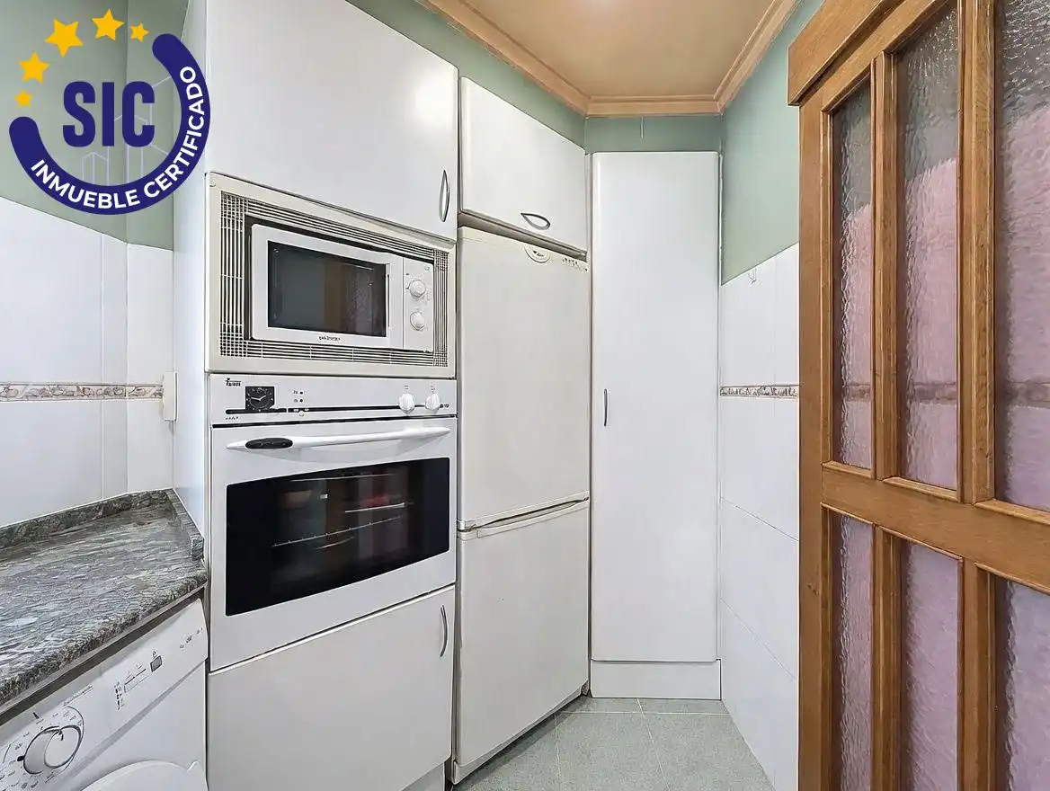 Cocina de Piso en venta en Valencia con Calefacción y Terraza