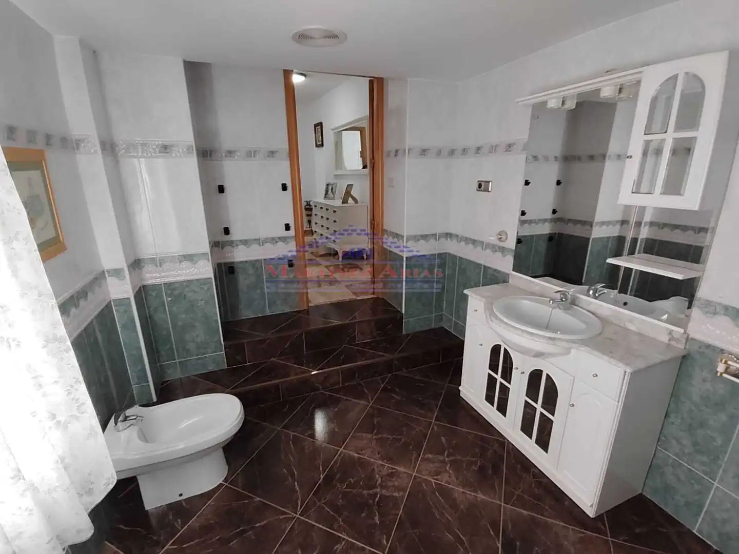 Bathroom of Detached homes for sale in Jaén  with Air Conditioner and Terrace