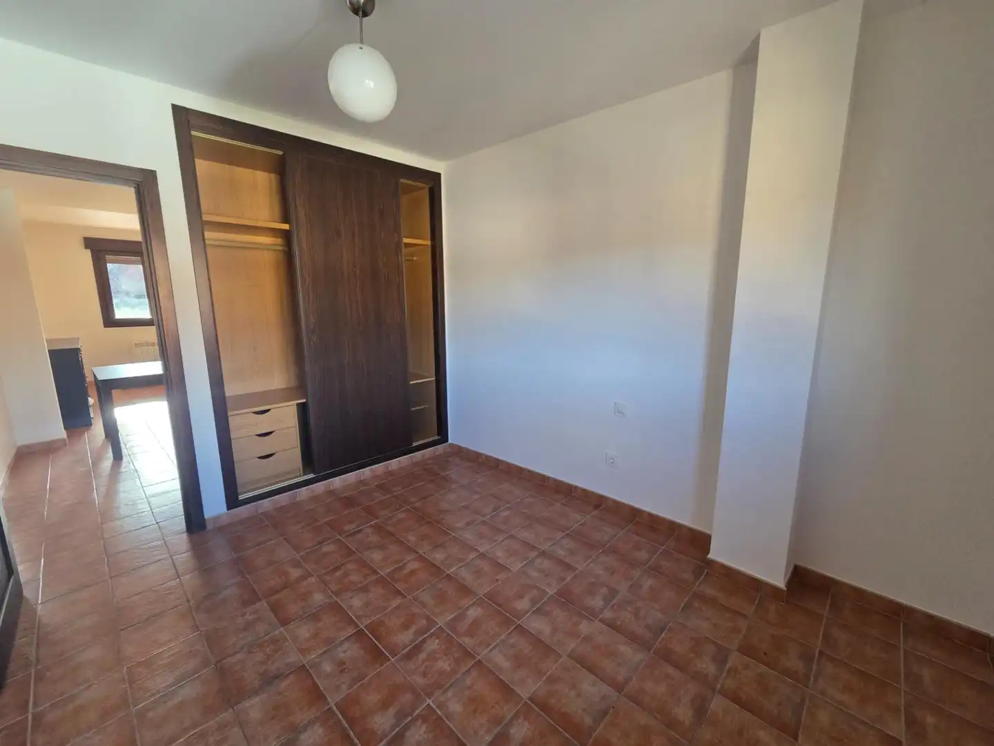 Dormitori de Pis en venda en Orihuela del Tremedal amb Calefacció i Terrassa