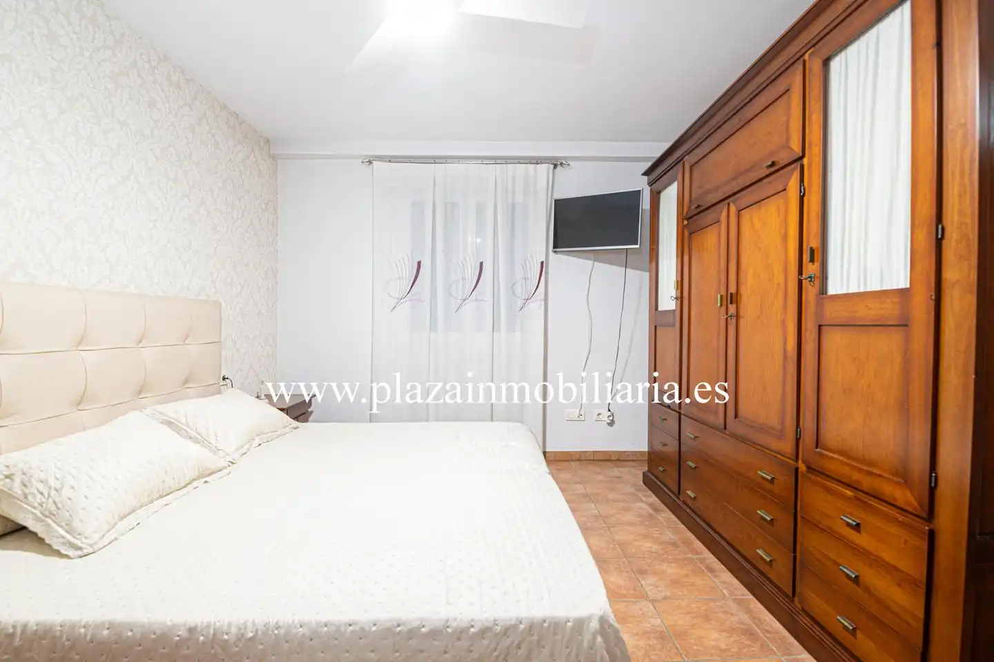 Bedroom of Houses for sale in Lucena  with Air Conditioner, Terrace and Storage room