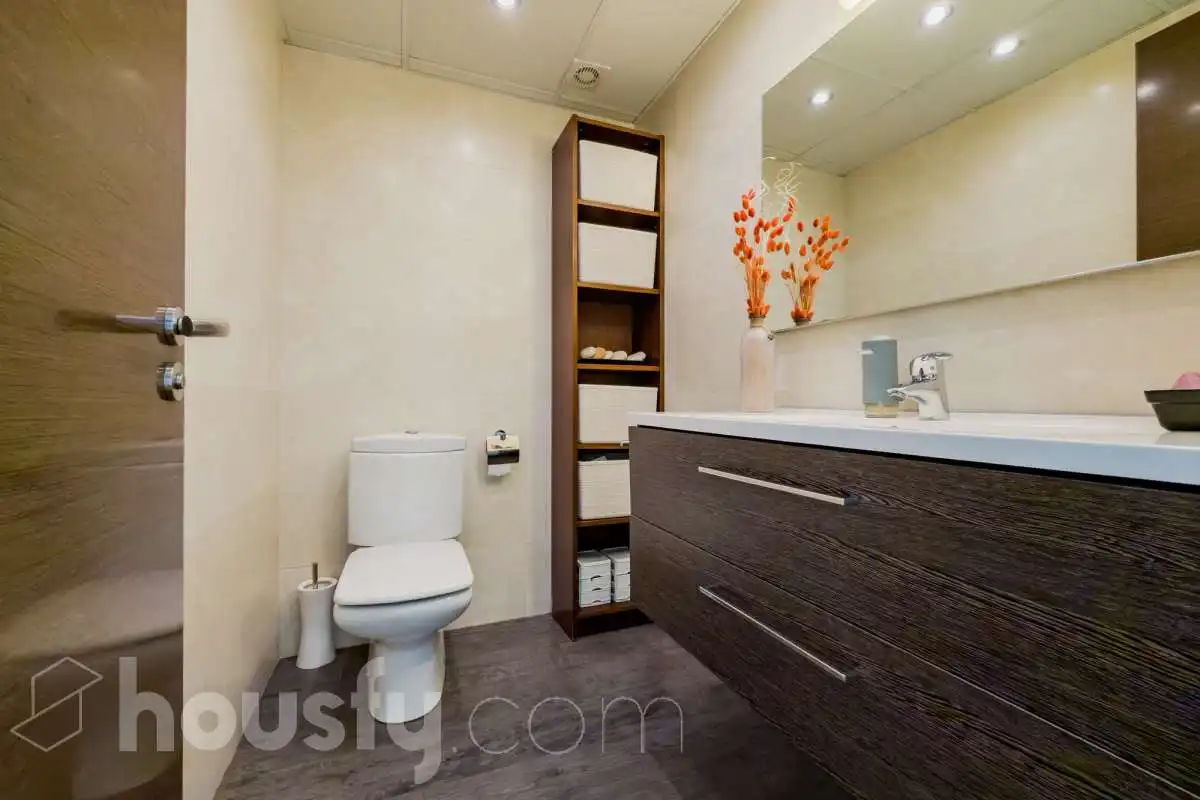 Baño de Casa o chalet en venta en Barcelona con Aire acondicionado, Calefacción y Jardín privado