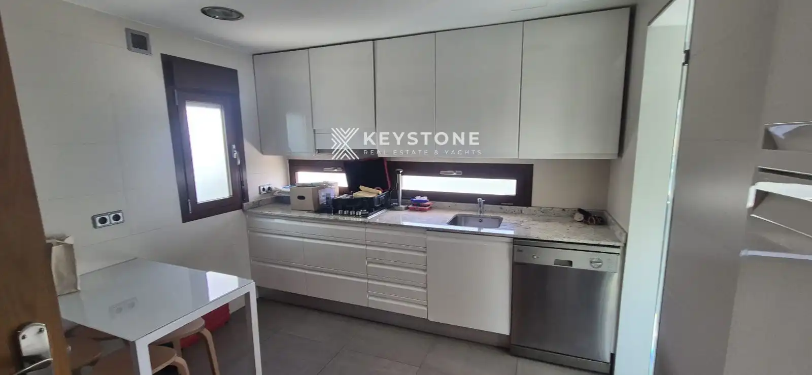 Kitchen of Flat for rent in  Palma de Mallorca  with Air Conditioner and Heating