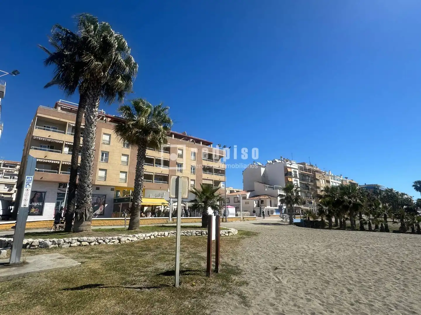 Vista exterior de Piso en venta en Rincón de la Victoria con Aire acondicionado y Terraza