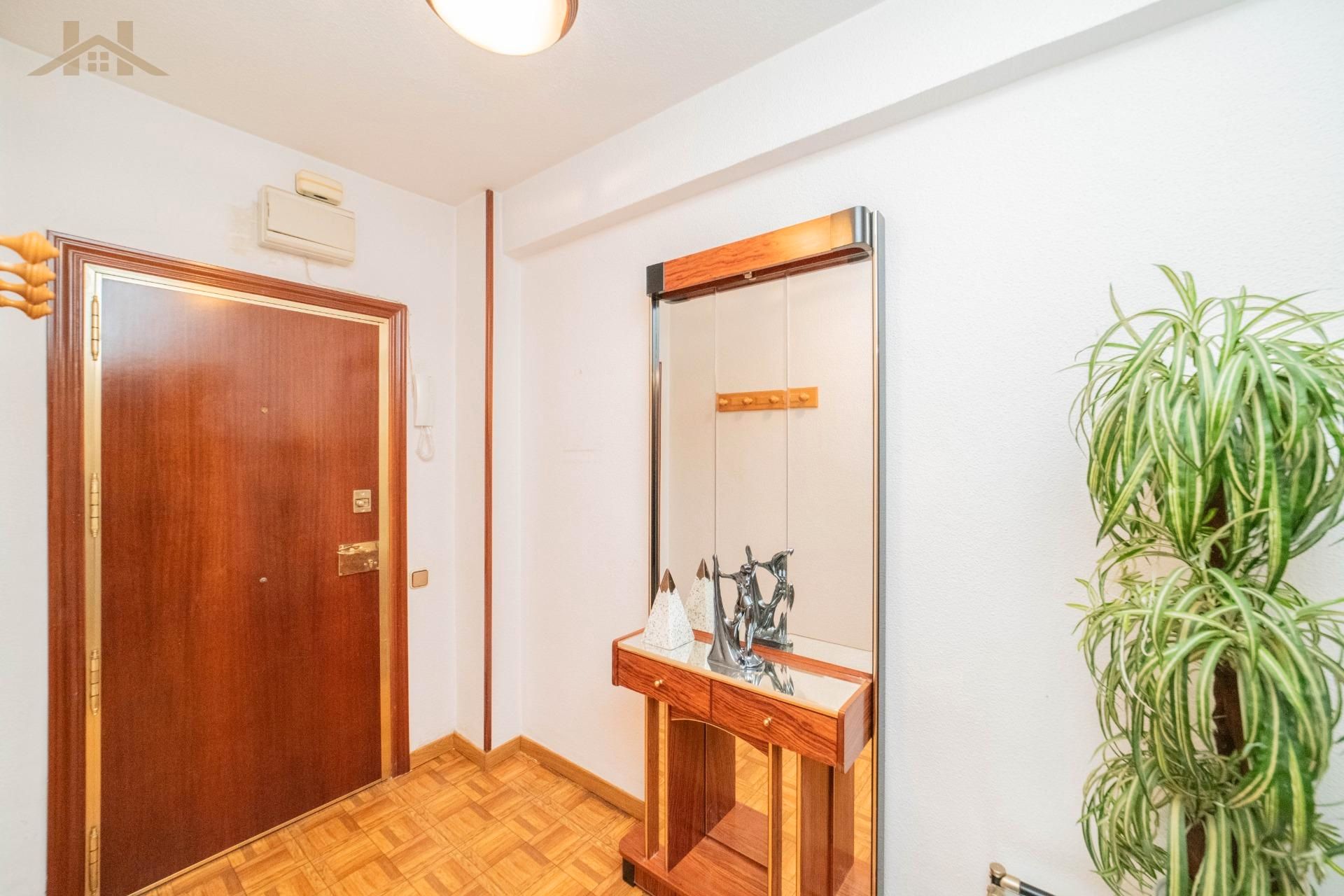 Flat for sale in Alcorcón  with Heating, Terrace and Oven