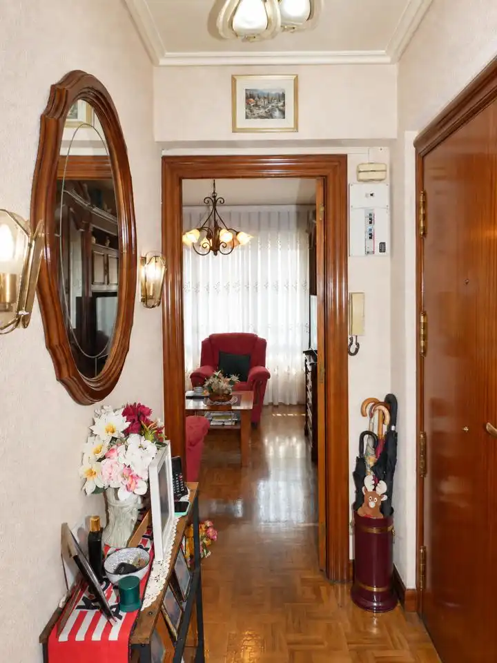 Planta baja en venta en Barakaldo  con Calefacción