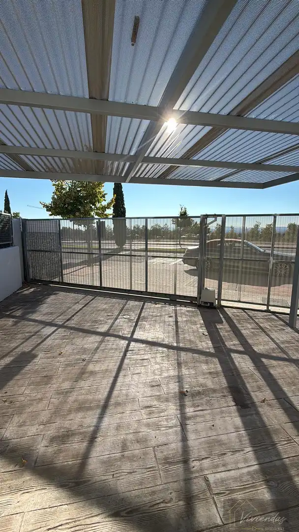 Parking de Casa o chalet de alquiler en Boadilla del Monte con Calefacción, Se aceptan mascotas y Alarma