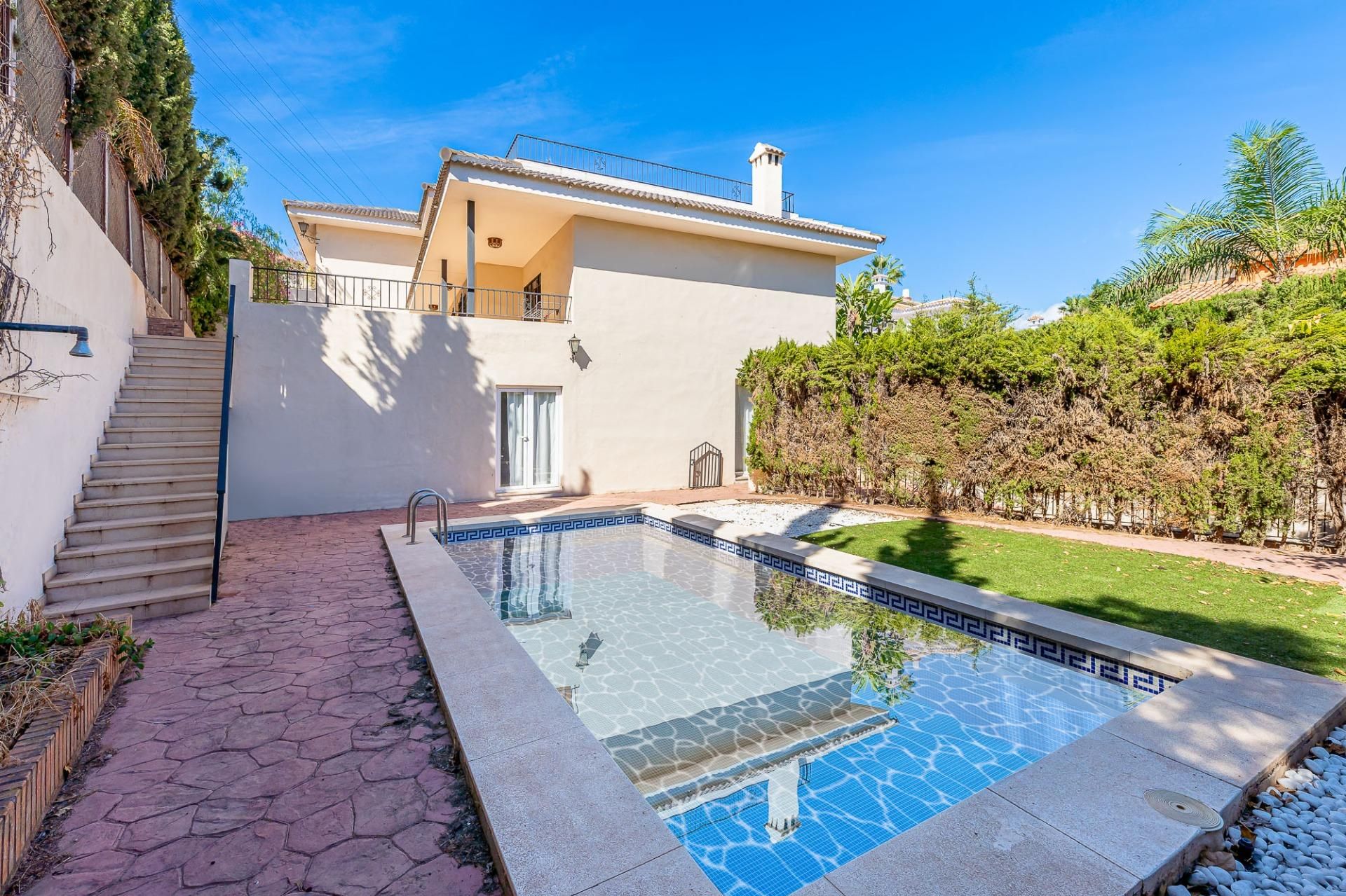 Piscina de Casa o xalet en venda en Málaga Capital amb Jardí privat, Traster i Piscina