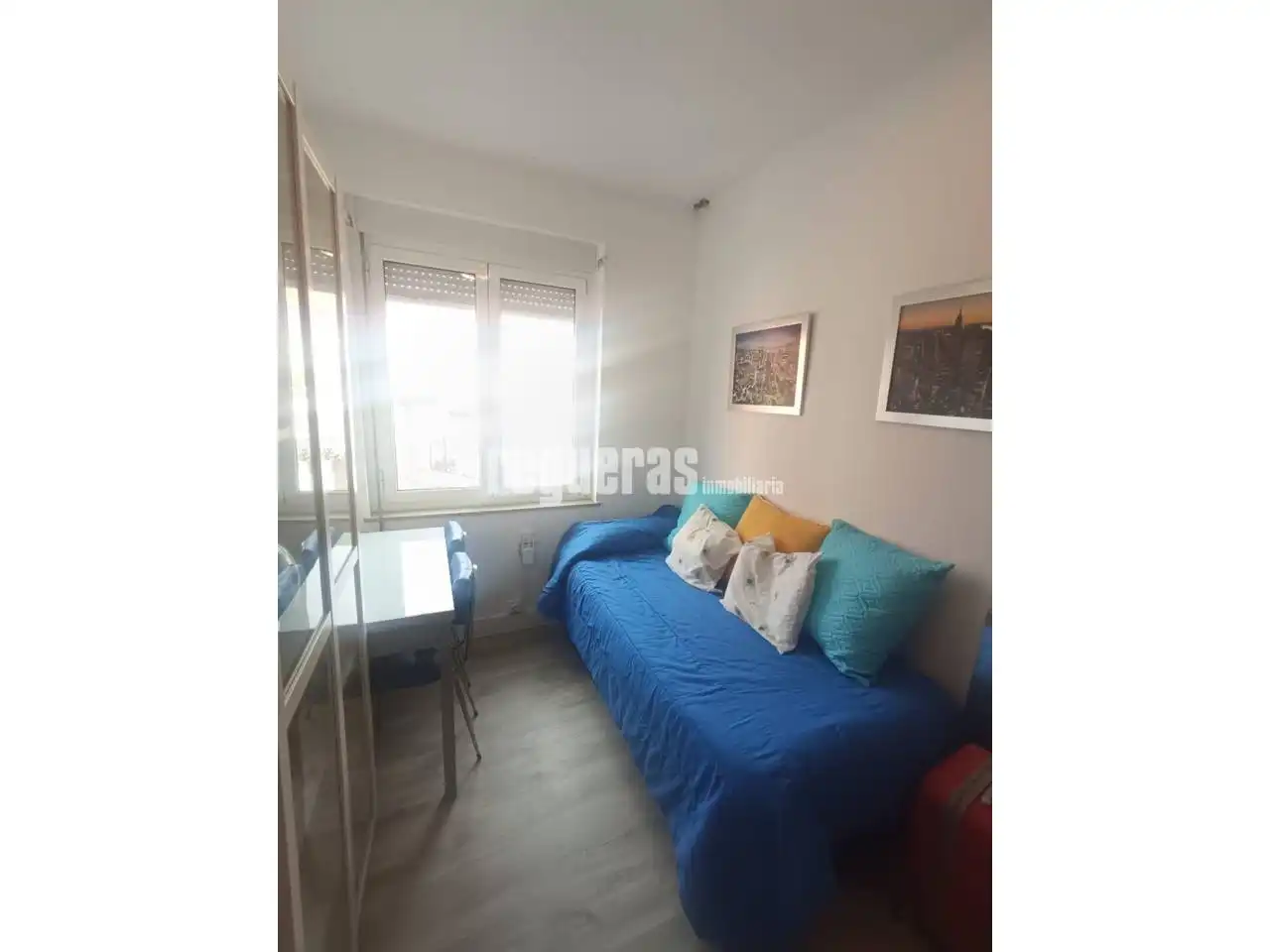 Habitación de Piso en venta en Avilés con Calefacción y Amueblado