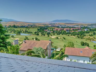 Casa con jardín en venta en Gorraiz - MONTE MALKAIZ