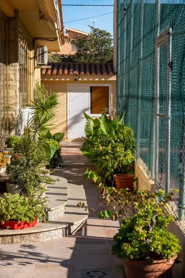 Garden of Houses for sale in Benicarló  with Air Conditioner, Heating and Private garden