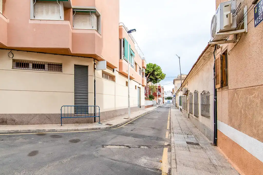 Vista exterior de Local en venda en San Pedro del Pinatar
