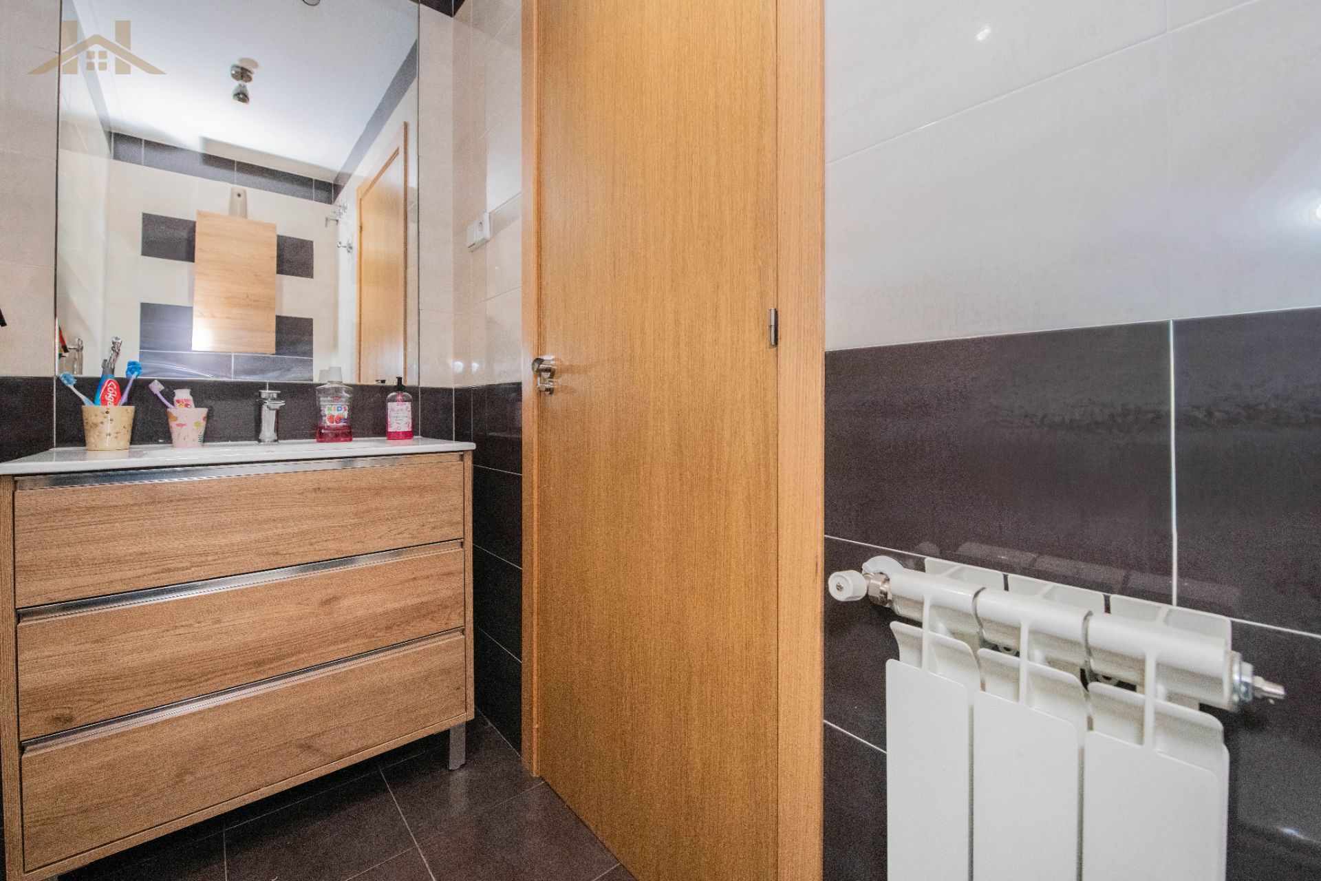 Bany de Casa adosada en venda en Cubas de la Sagra amb Calefacció, Jardí privat i Forn