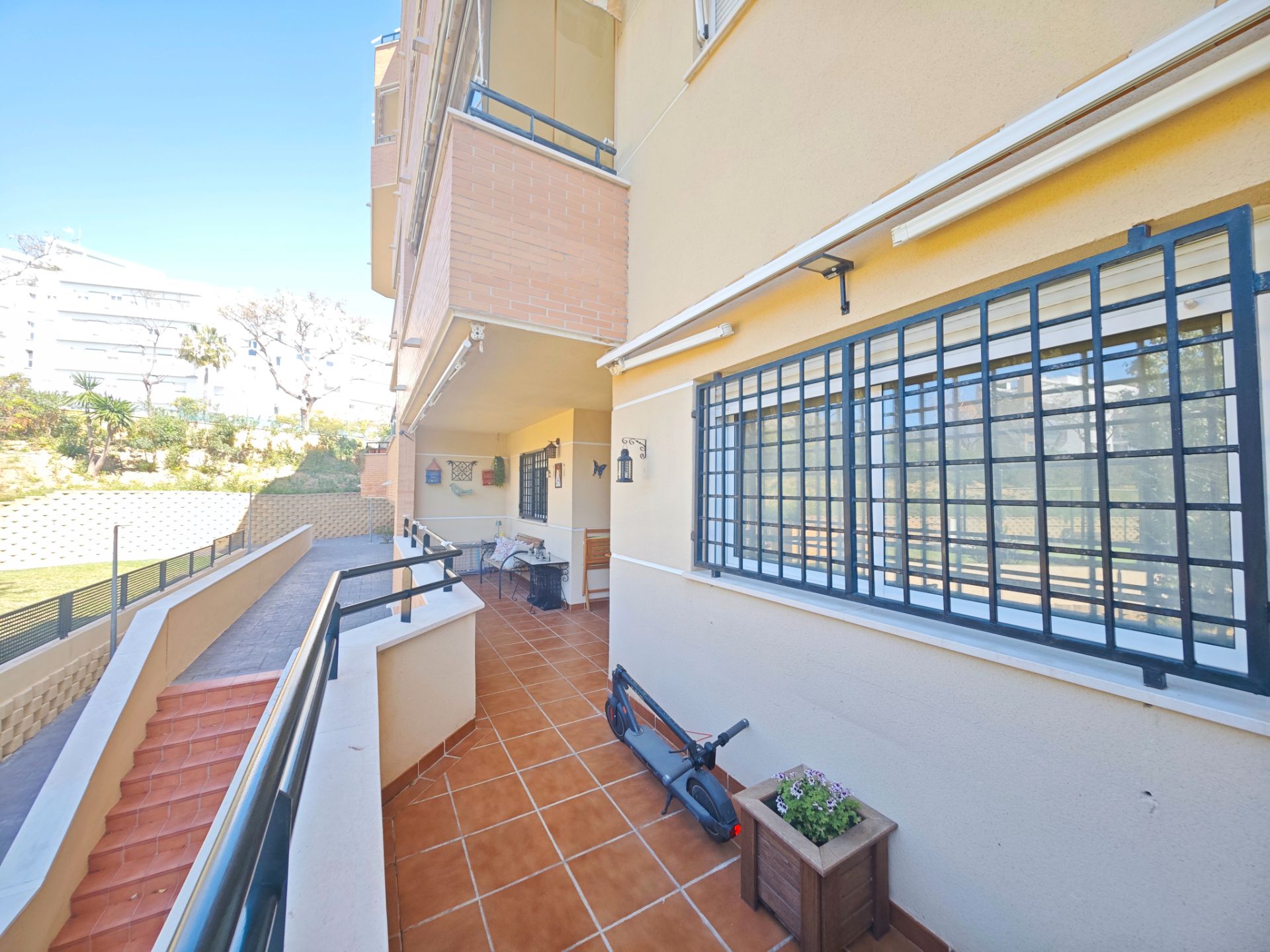 Vista exterior de Pis en venda en Torremolinos amb Aire condicionat, Terrassa i Traster