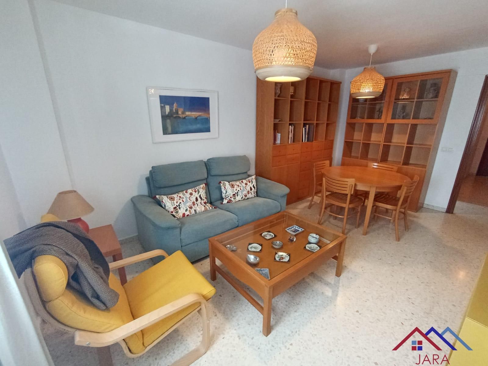 Living room of Apartment to rent in Jerez de la Frontera  with Air Conditioner, Terrace and Furnished