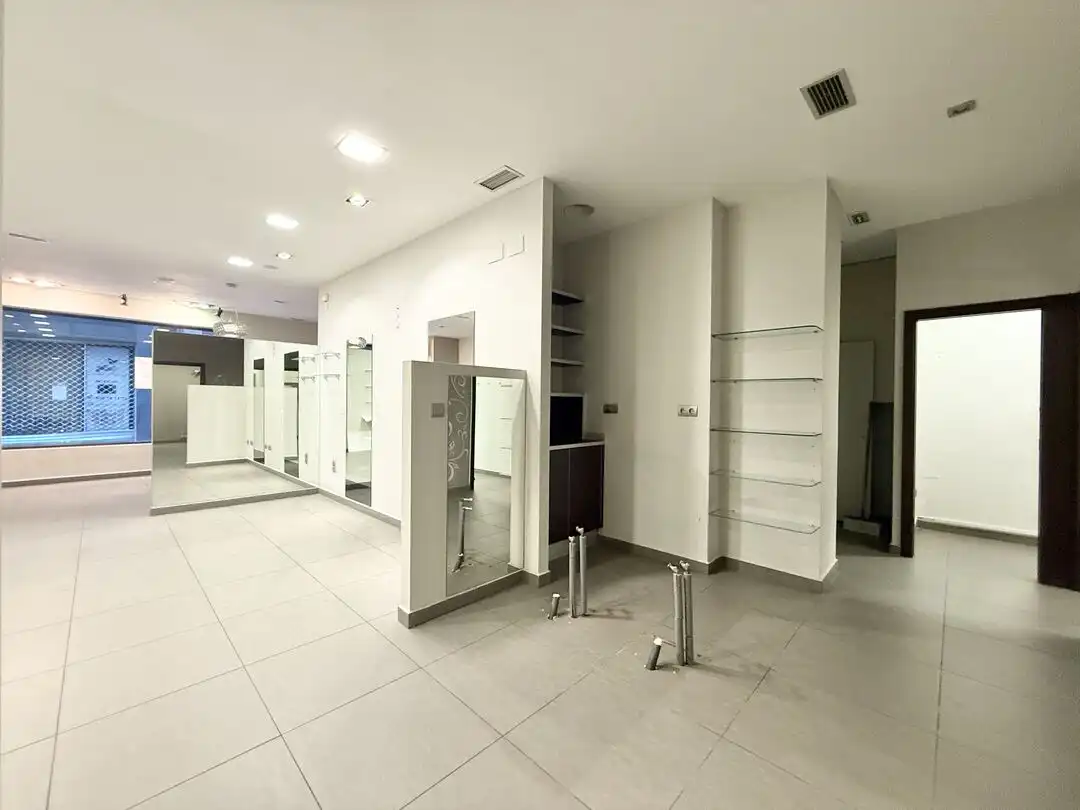 Local comercial en alquiler en San Bartolome Kalea, imagen 17