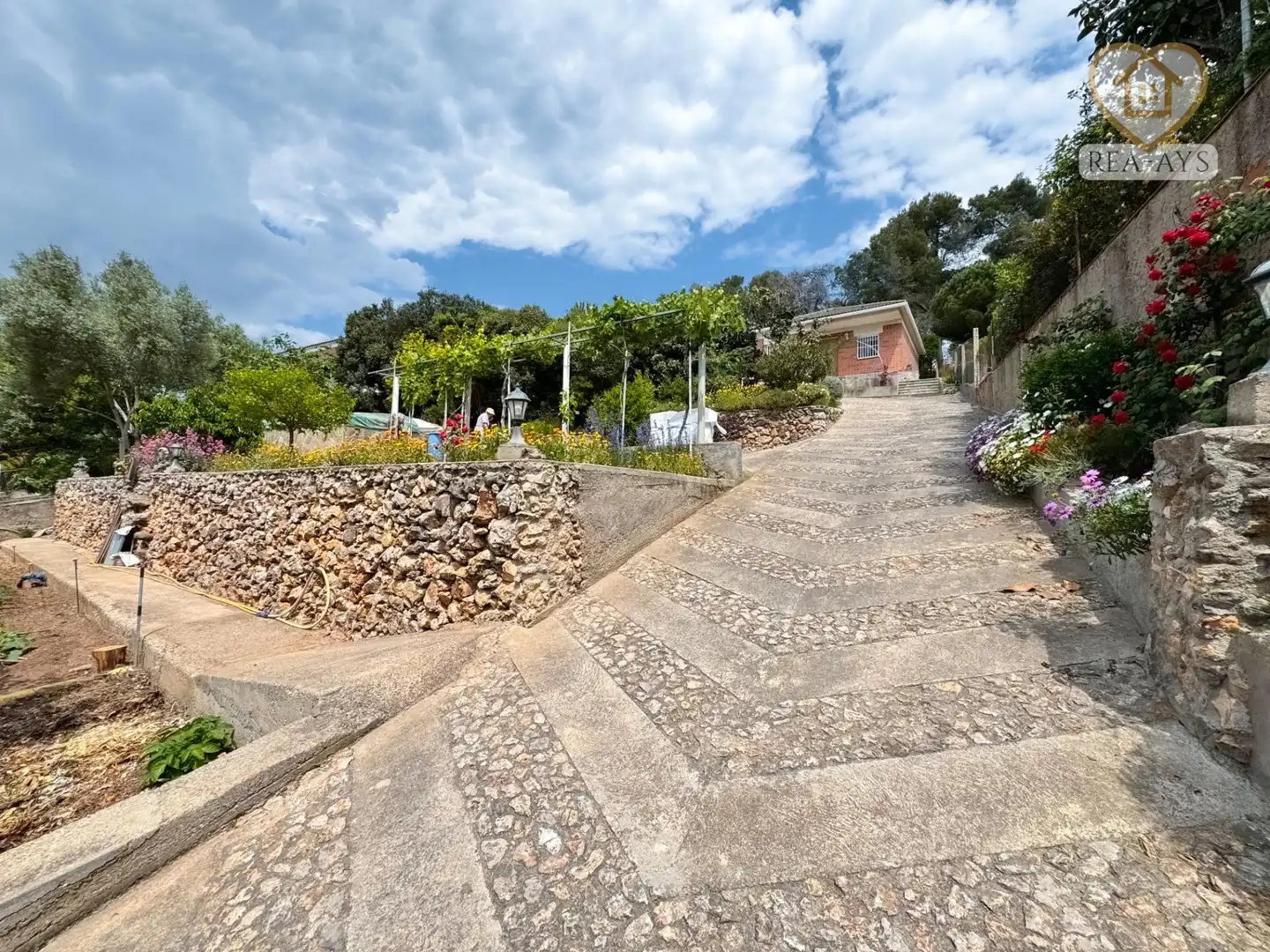 Jardín de Casa o chalet en venta en Vallirana con Calefacción, Jardín privado y Terraza