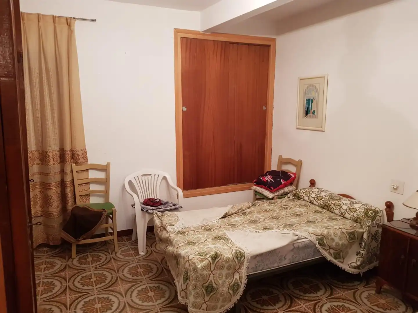 Dormitori de Casa o xalet en venda en Pétrola amb Terrassa