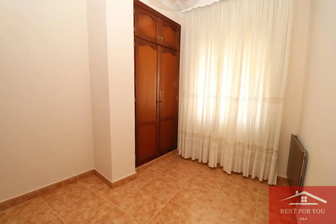 Bedroom of Flat for rent in Alhaurín El Grande  with Air Conditioner, Furnished and Balcony