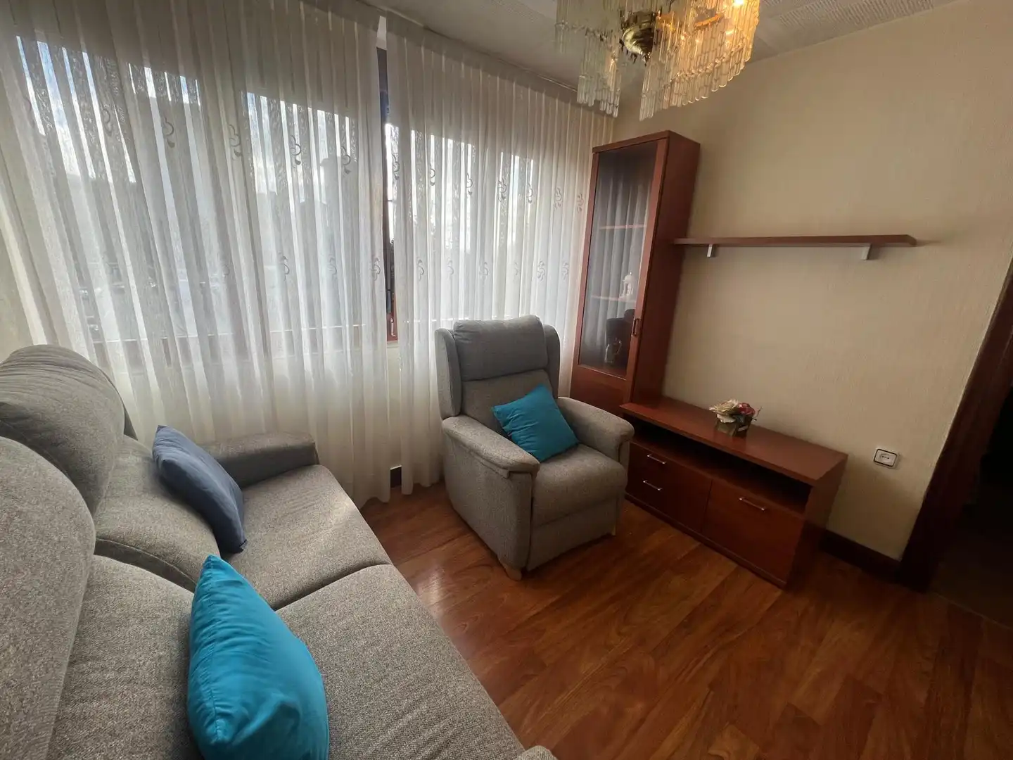 Living room of Flat for sale in Otxarkoaga - Txurdinaga