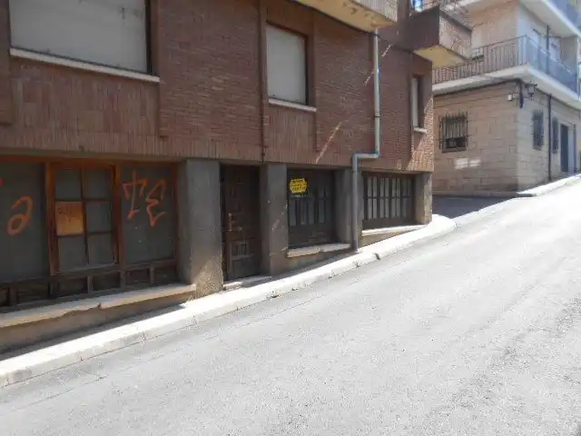 Vista exterior de Local en venda en Arenas de San Pedro