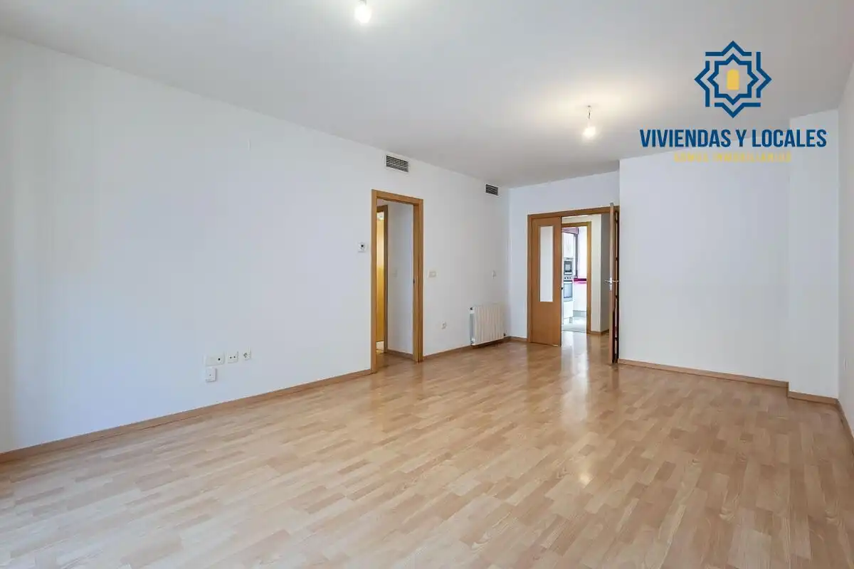 Duplexes for sale in Granada  with Air Conditioner, Heating and Terrace