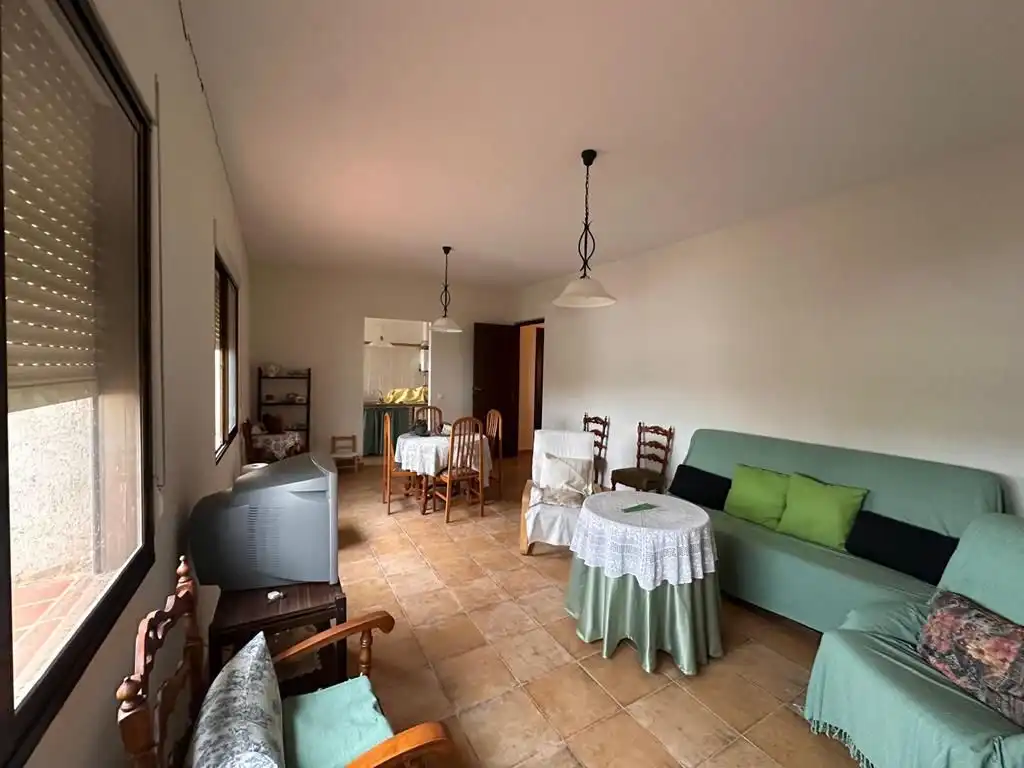 Sala de estar de Edificio en venta en Sisante