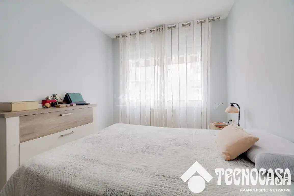 Habitación de Piso en venta en Badalona