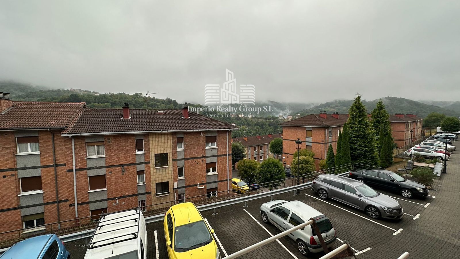 Vista exterior de Pis en venda en Langreo