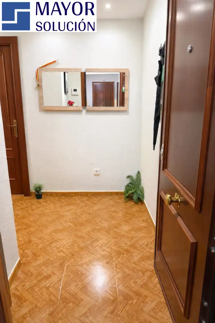 Piso en venta en Santander con Calefacción, Parquet y Trastero