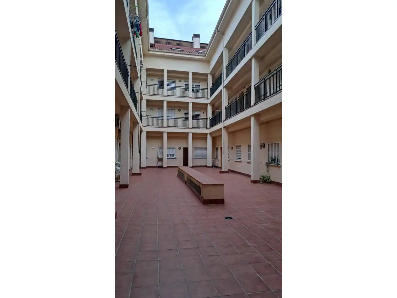 Vista exterior de Pis en venda en Aranjuez amb Traster