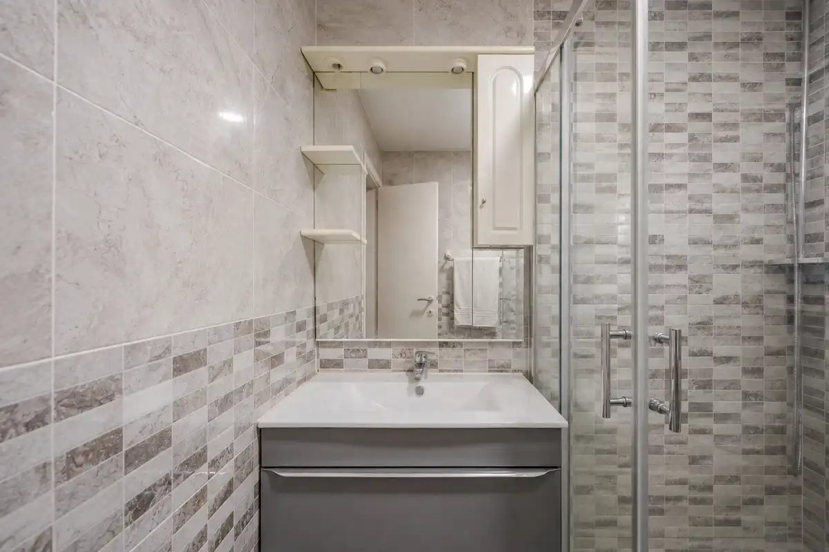 Baño de Casa adosada en venta en Torrevieja con Aire acondicionado, Calefacción y Jardín privado