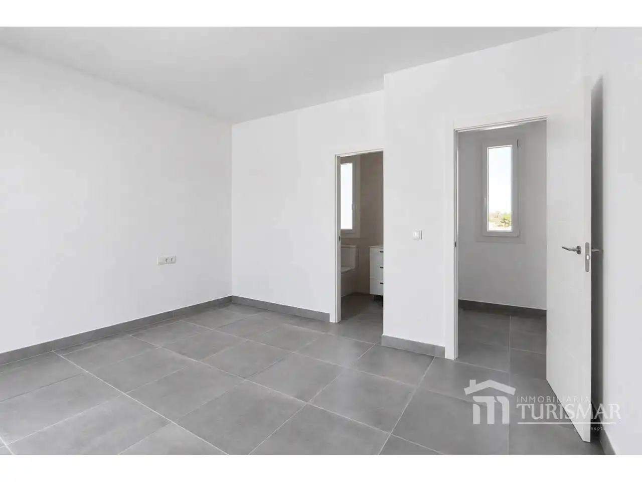 Detached house with pool for sale in Calle Luís Góngora 1, imagen 19