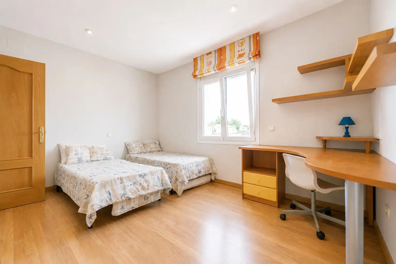 Habitación de Casa o chalet en venta en Empuriabrava con Terraza y Piscina