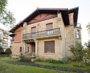 Exterior view of House or chalet for sale in Getxo   with Air Conditioner, Heating and Private garden