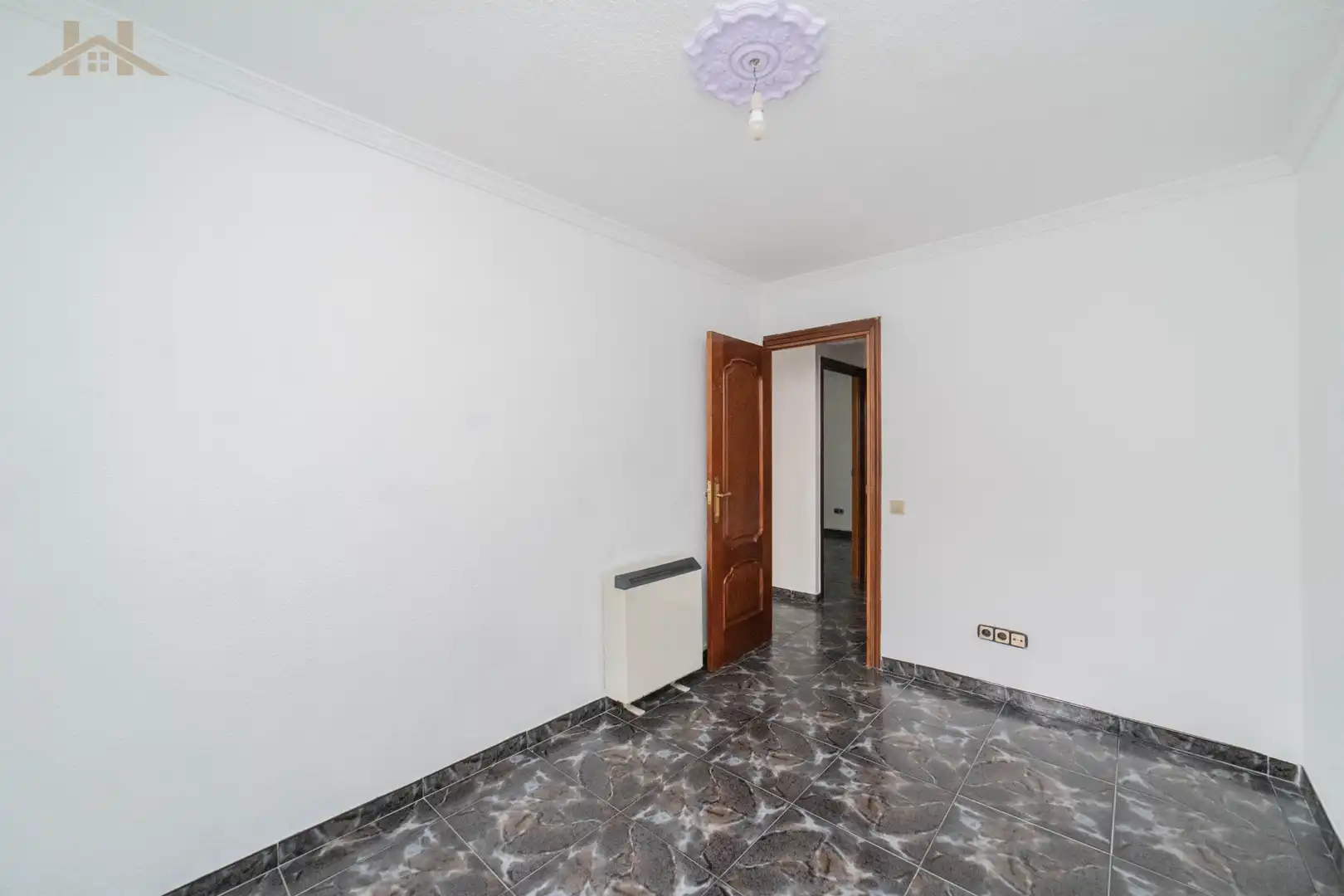 Schlafzimmer von Wohnung zum Verkauf in Fuenlabrada mit Heizung, Terrasse und Ofen