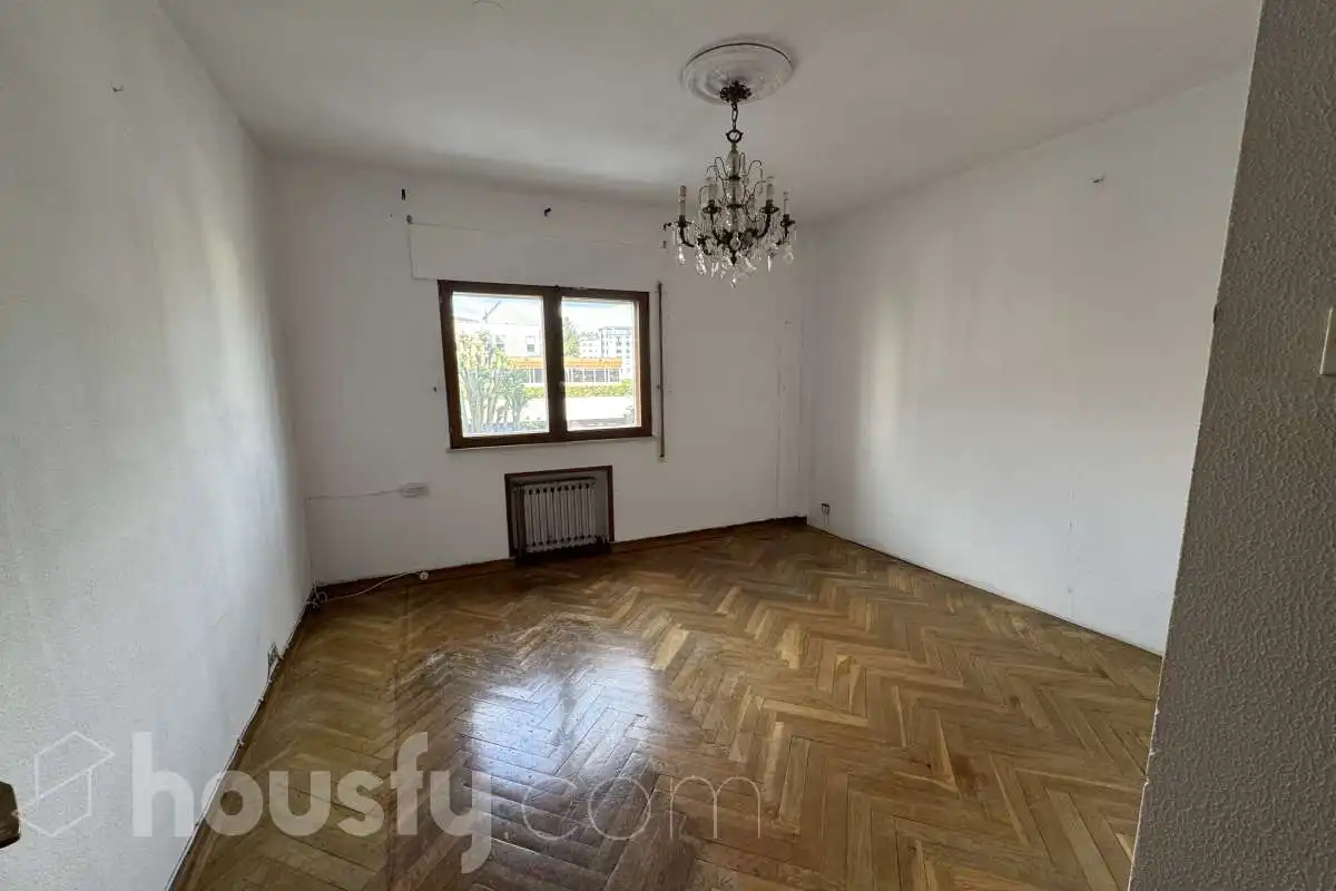 Living room of Flat for sale in Lugo  with Heating, Terrace and Storage room