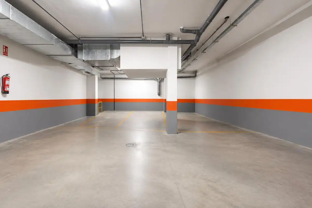 Parking of Duplexes for sale in Madrid  with Air Conditioner, Heating and Terrace