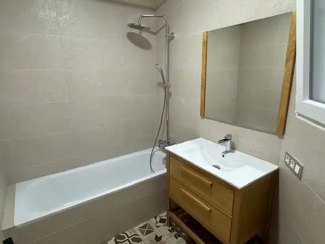 Baño de Piso en venta en Castellón de la Plana / Castelló de la Plana con Parquet y Horno