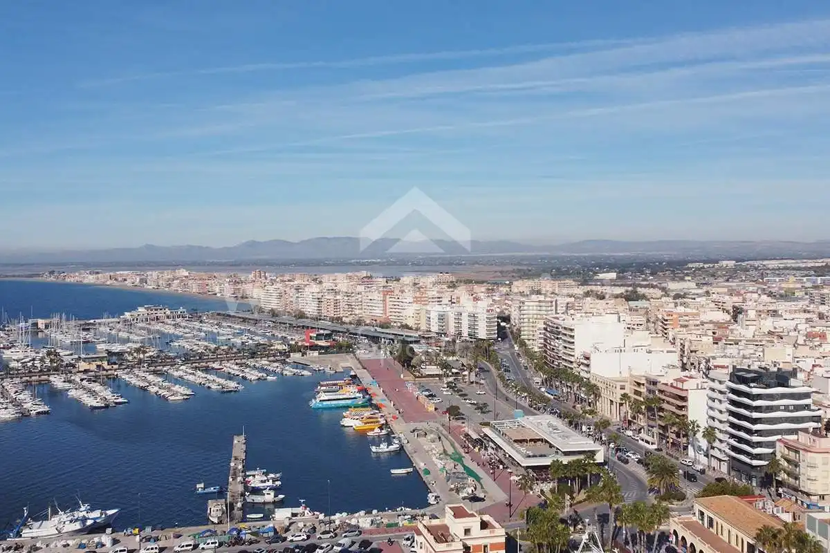 Vista exterior de Apartamento en venta en Santa Pola con Aire acondicionado, Calefacción y Terraza
