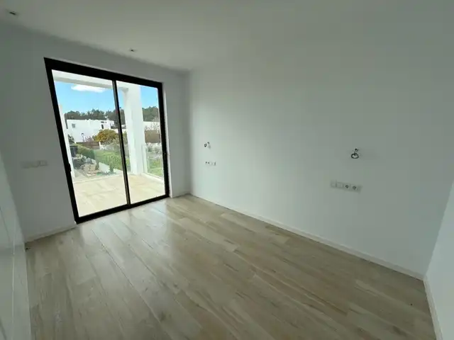 Dormitori de Casa o xalet en venda en Santa Eulària des Riu amb Aire condicionat, Calefacció i Jardí privat