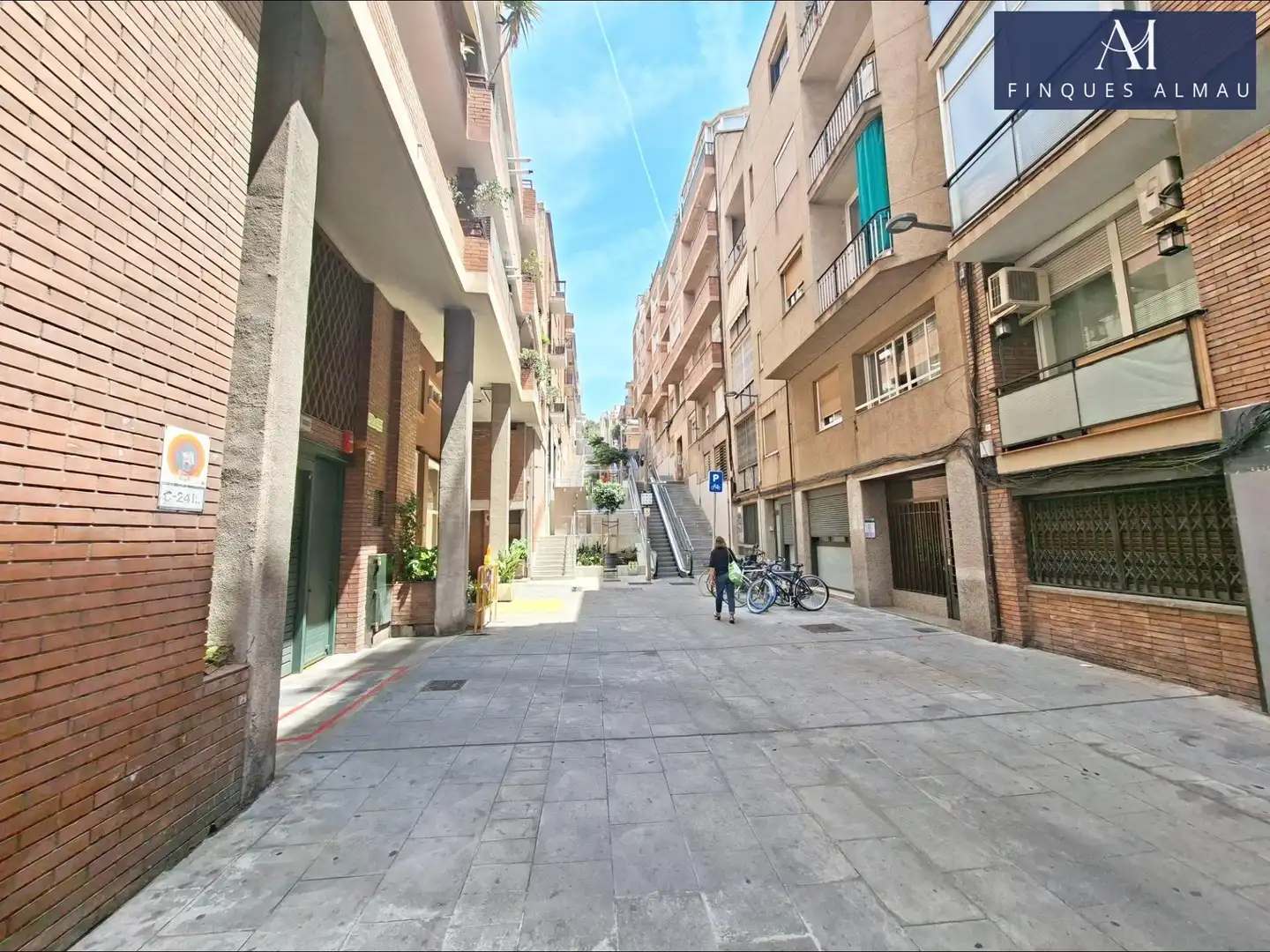 Vista exterior de Piso en venta en Barcelona con Aire acondicionado, Calefacción y Balcón